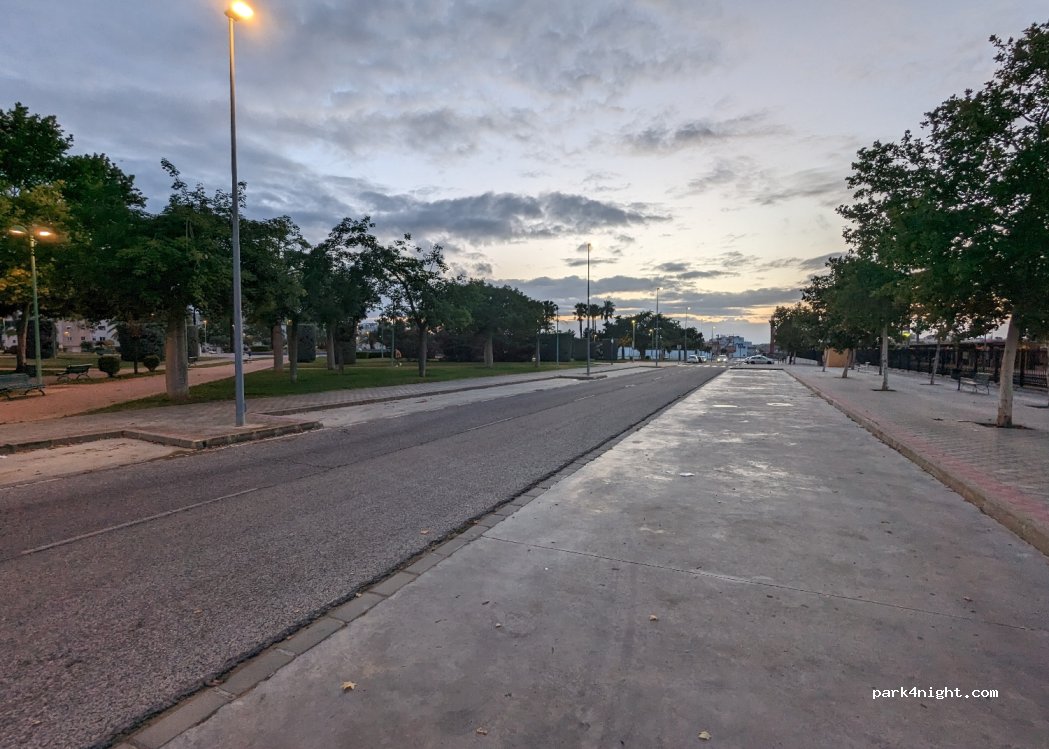 (41702) Dos Hermanas - Calle Pino — foto 2