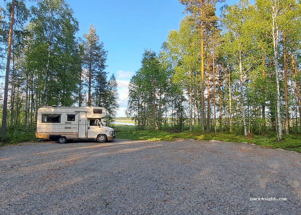 (61170) Alavus - 145 Ojanvarsitie — foto