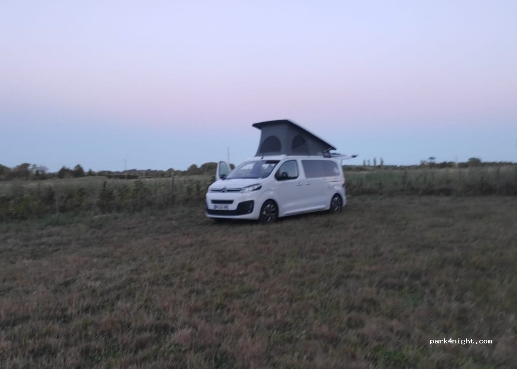 (30740) Le Cailar - 5-11 Boulevard Louis Blanc — foto 4