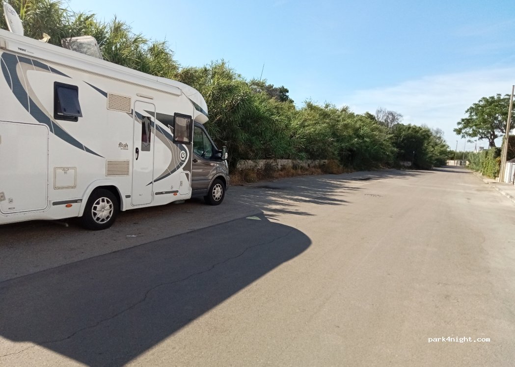 (73026) San Foca - 59 Via del Fante — foto