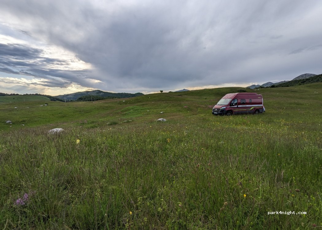 (81420) Gradačka Poljana - — foto