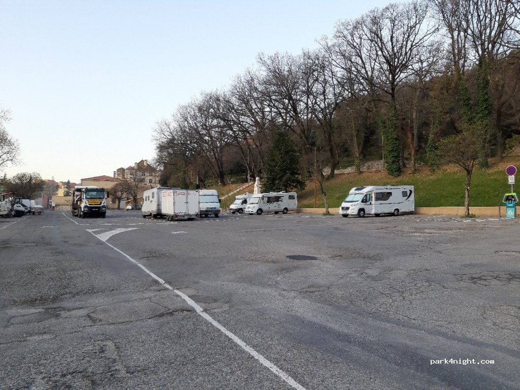 (04160) Château-Arnoux-Saint-Auban - Boulevard de la Liberté — foto