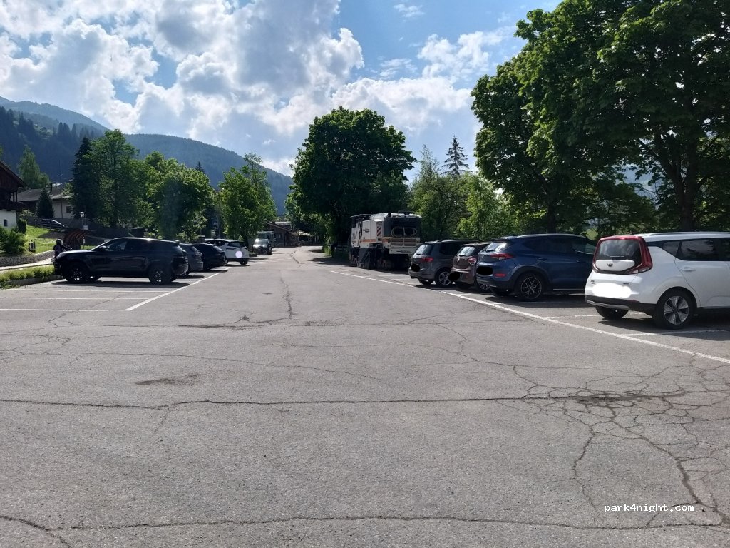 (39030) Sesto - 31 Via Dolomiti — foto
