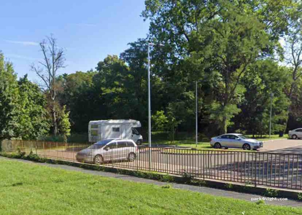 (8360) Keszthely - 25 Georgikon utca — foto 4