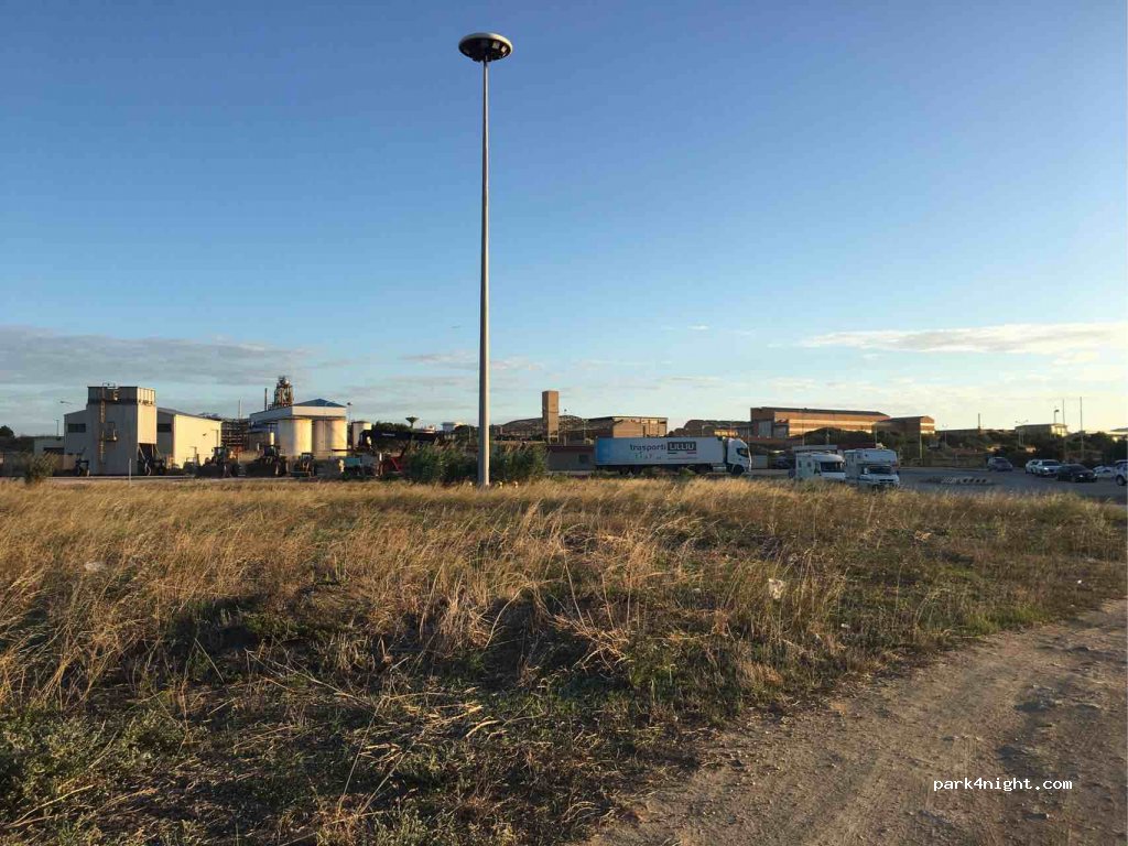 (07046) Porto Torres - 25 Via Amerigo Vespucci — foto