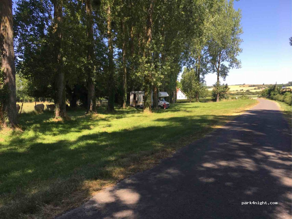 (62390) Gennes-Ivergny - 2 Rue de Villeroy — foto 2