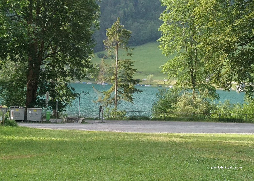 (8750) Glarus - Unnamed Road — foto