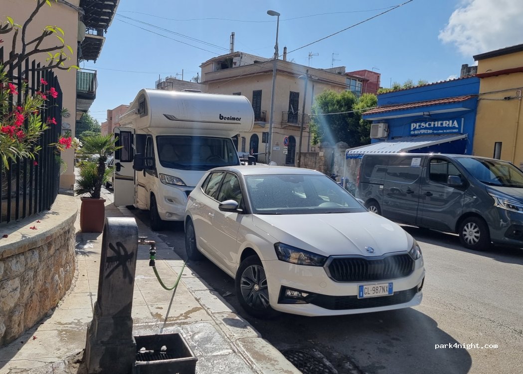 (90151) Palermo - 65 Via Carbone — foto 4