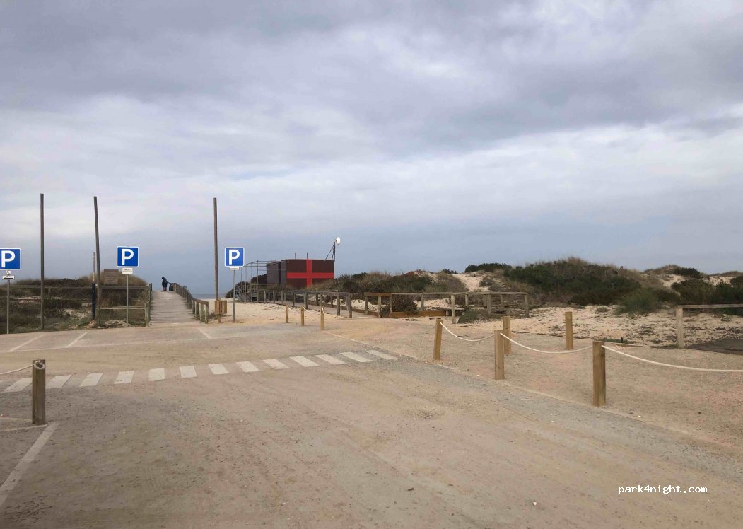 (3105) Carriço - Unnamed Road — foto