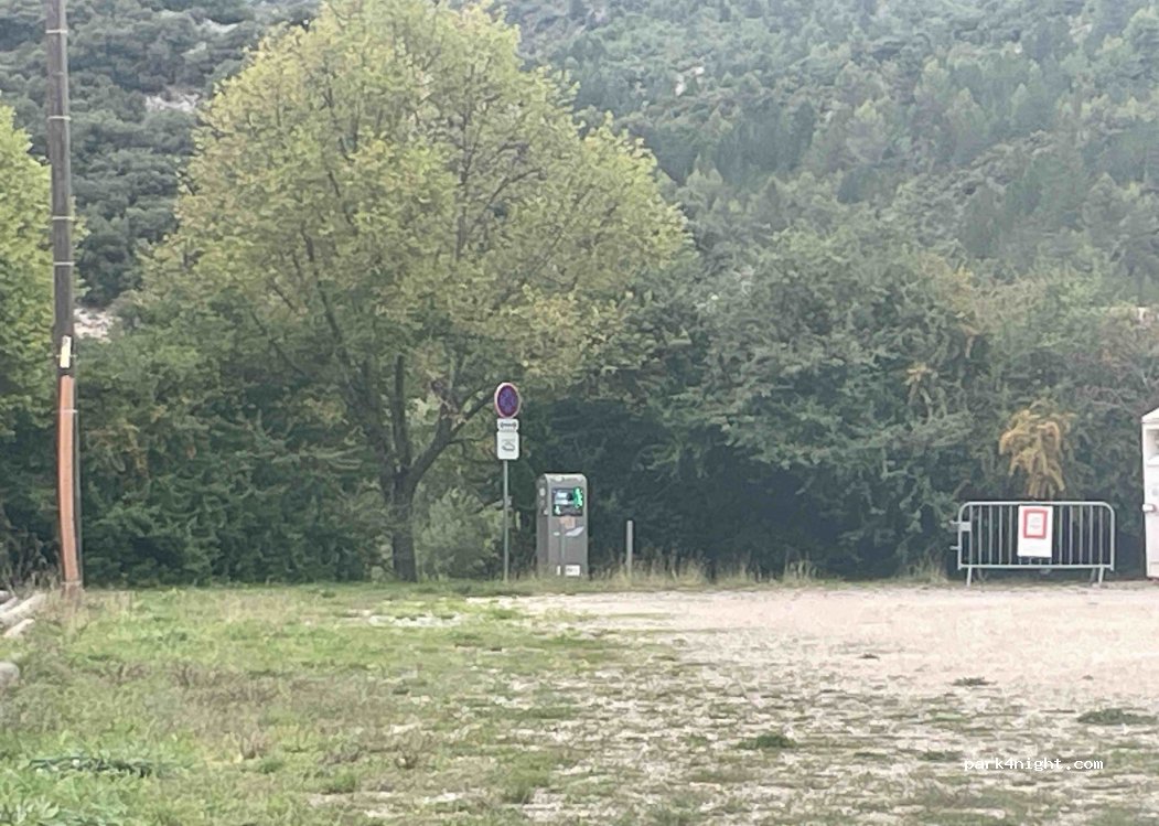 (84390) Savoillan - 1 Le Village — foto 3