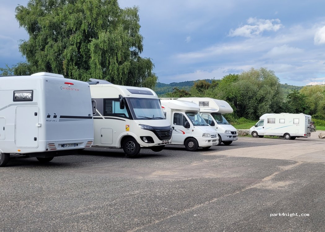 (39600) Arbois - 25T Route de Lyon — foto 3