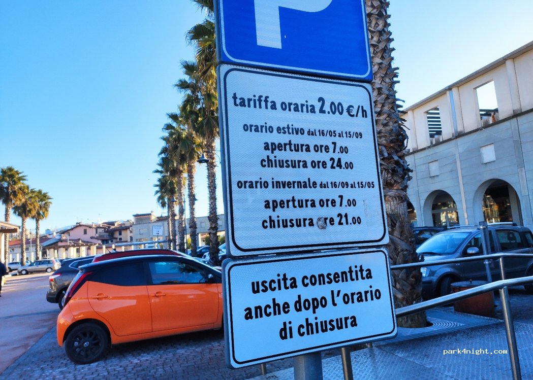 (25087) Salò - 11 Via Leonesio Marco — foto 3