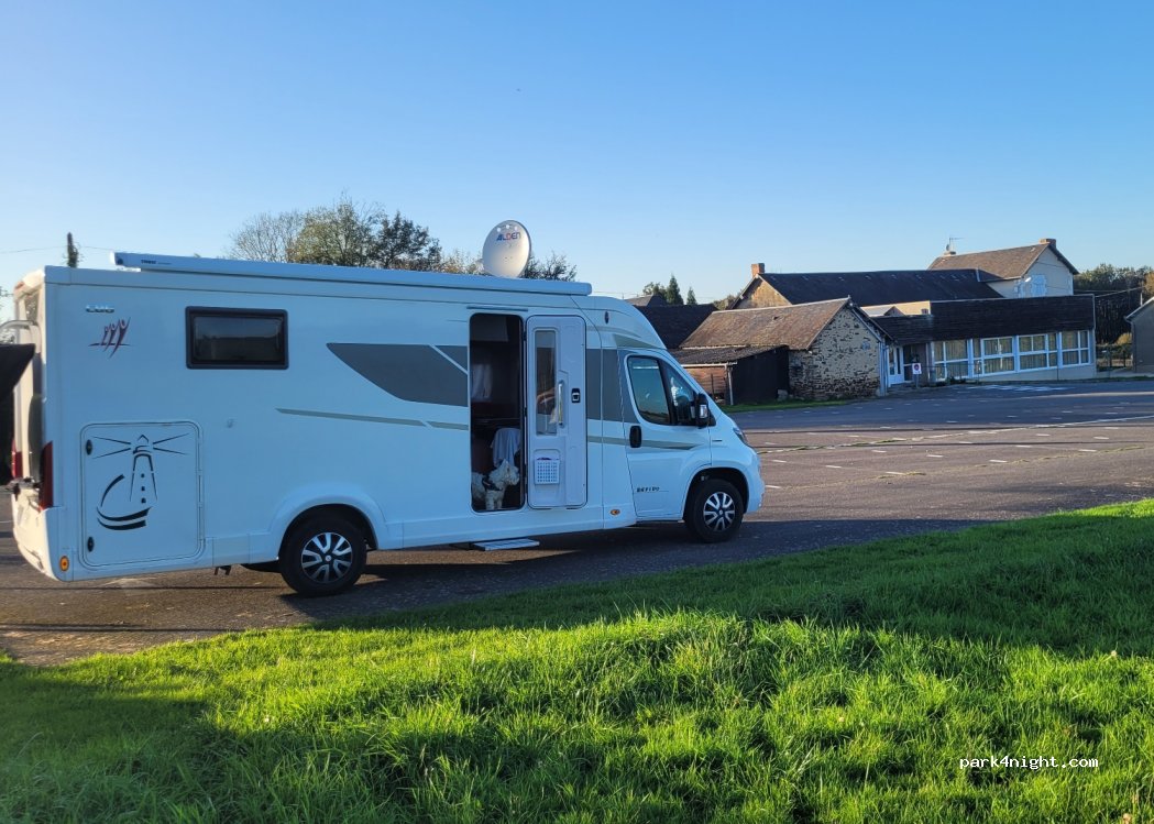 (36170) Parnac - 11 Les Cinq Routes — foto 2