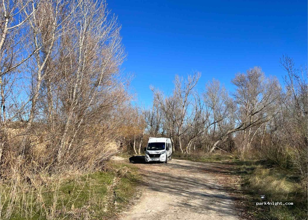 (50840) San Mateo de Gállego - Unnamed Road — foto 3