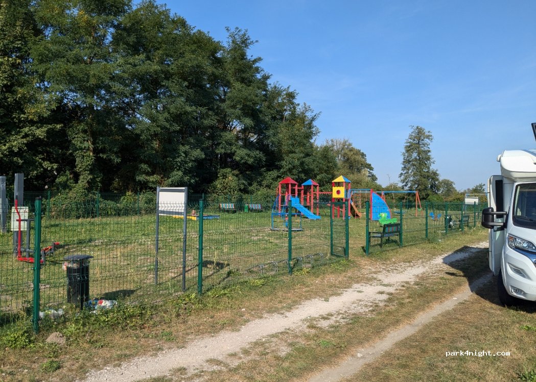 (28-305) Żerniki - — foto 3