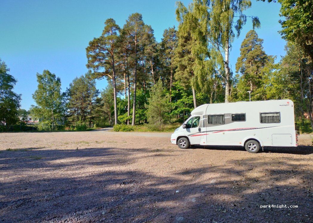 (723 48) Västerås - 14 Regattagatan — foto