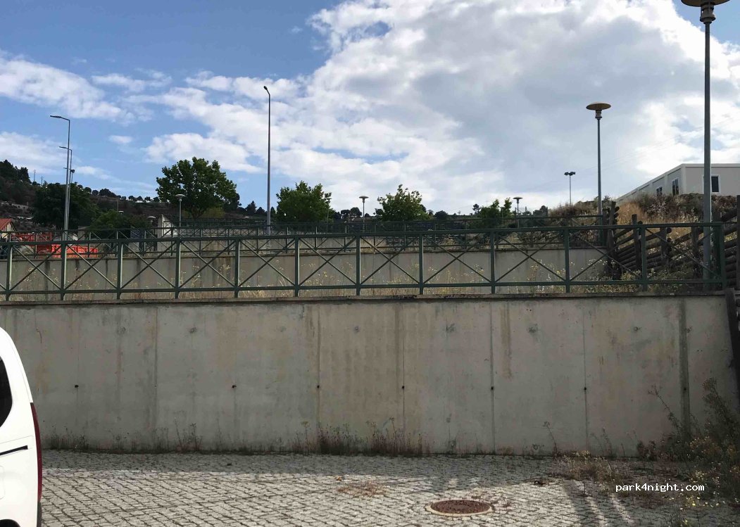 (5360-396) Vila Flor - 6 Rua Doutor Monteiro — foto 4