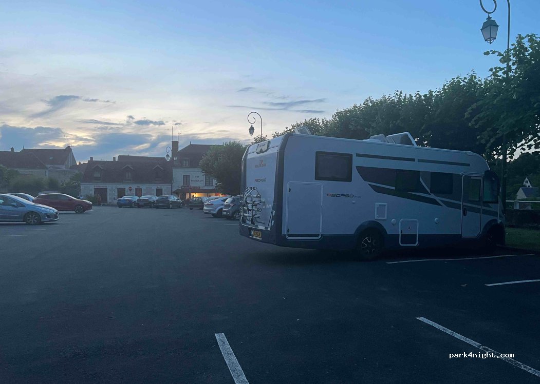 (37150) Luzillé - 1 Rue du Gén de Gaulle — foto 3