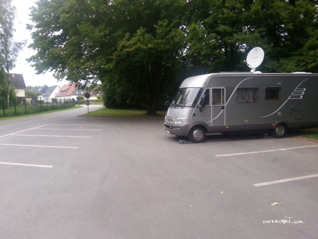 (58239) Schwerte - 59 Zum Kellerbach — foto 2