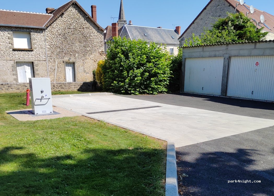 (86450) Pleumartin - 5 Avenue Jourde — foto