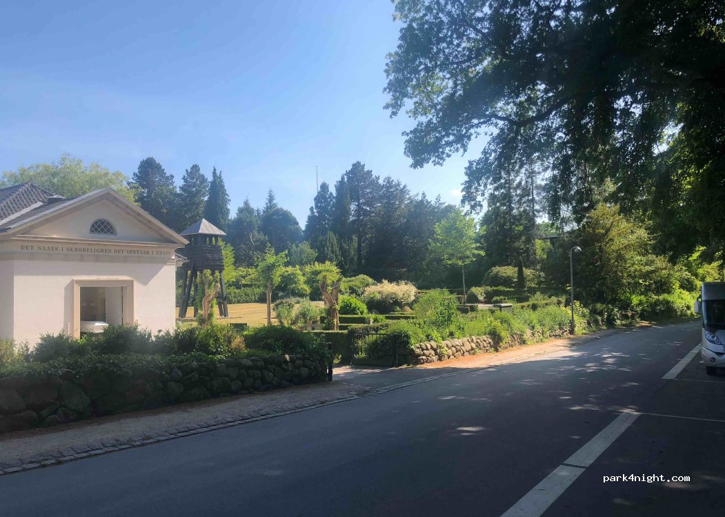 (2970) Hørsholm - 1 Kirkegårdsvej — foto 2