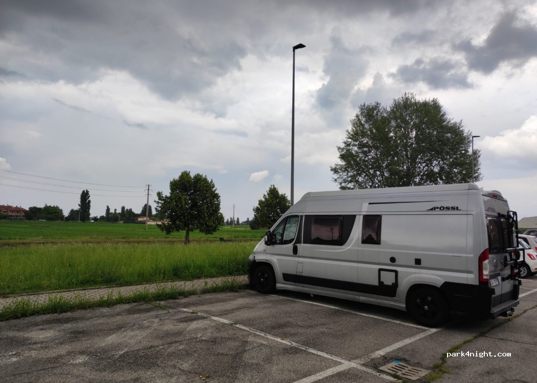 (44123) Ferrara - Via Eligio Mari — foto 3