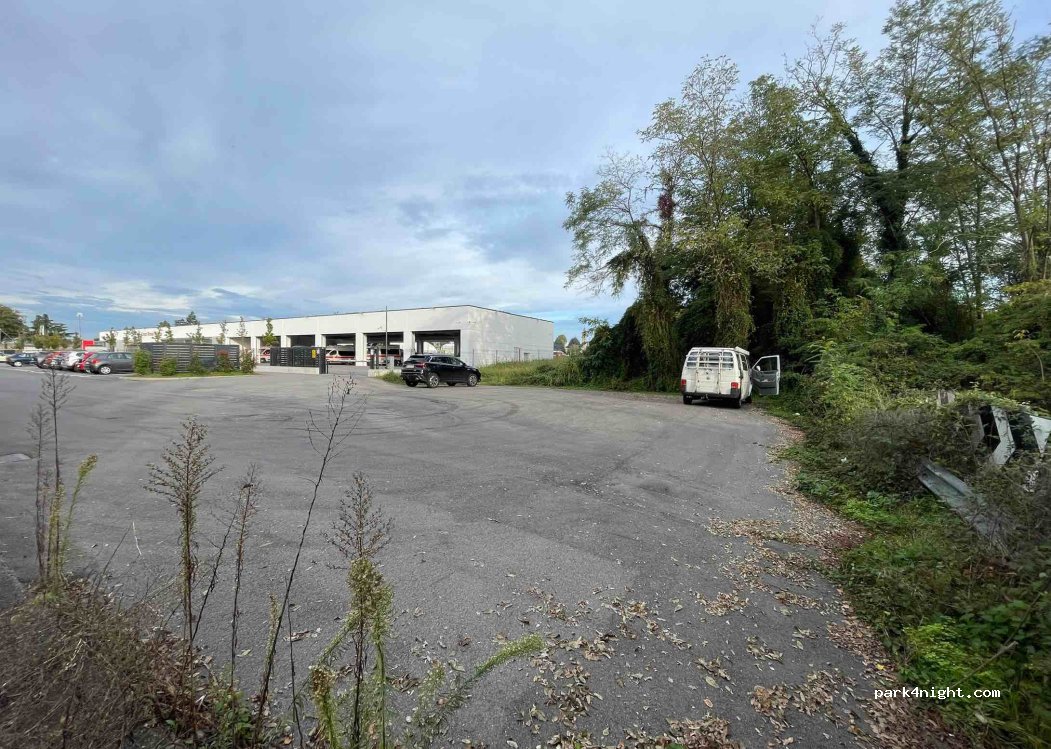 (22074) Lomazzo - 10 Via dello Sport — foto 2