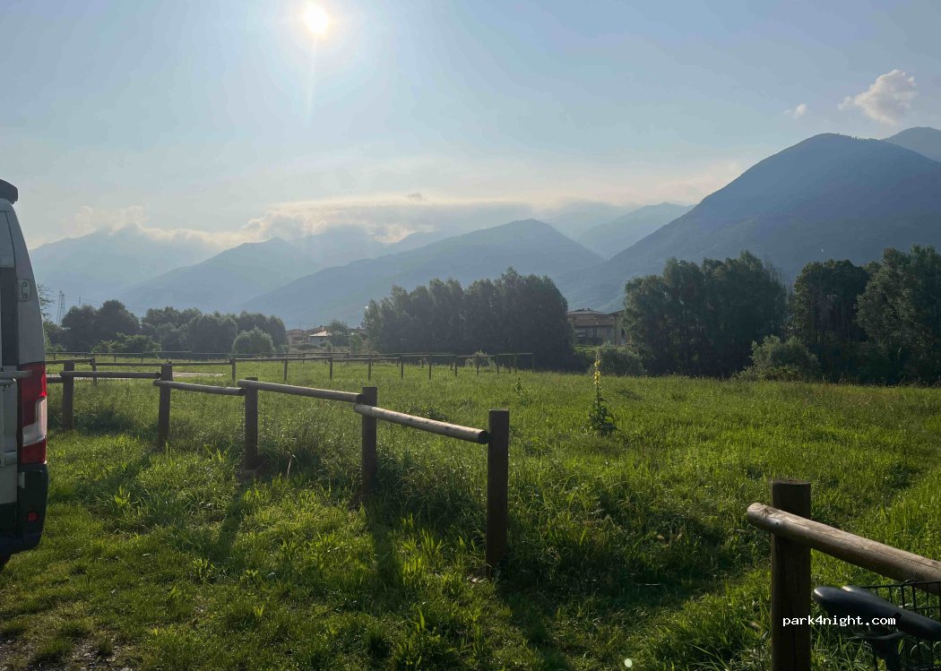 (24062) Costa Volpino - 212 Via Nazionale — foto