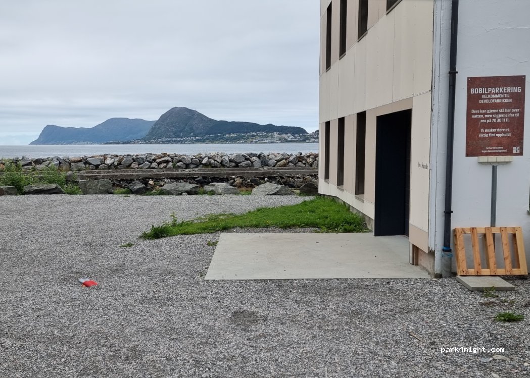 (6030) Langevåg - 18 Geilneset — foto 3