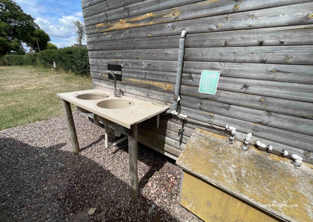 Caravanning and Camping at Manor Farm — foto 3
