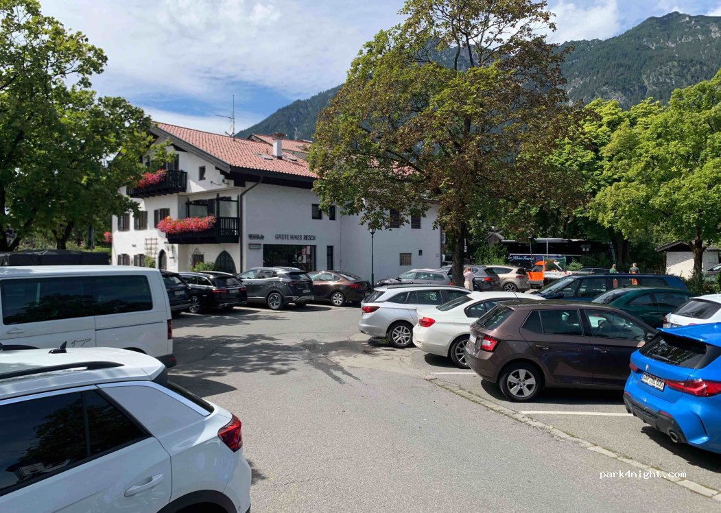 (82467) Garmisch-Partenkirchen - 14A Kreuzstraße — foto