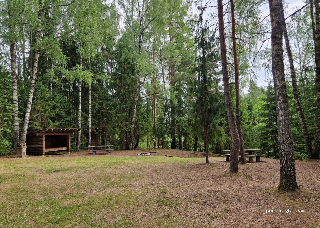 (4108) Skaļupes - Unnamed Road — foto