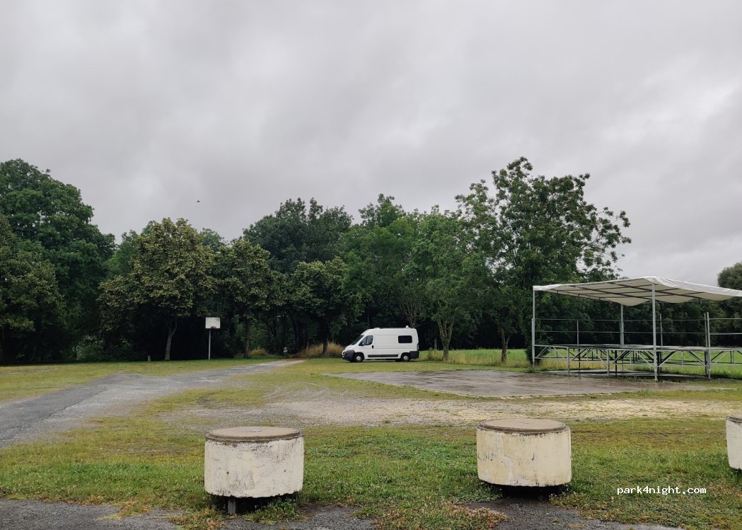 Aire de camping-car de Saint-Agnant — foto 3