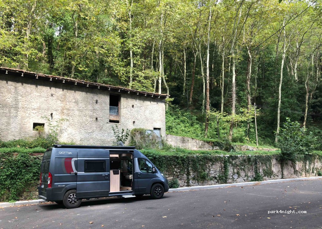 (17861) Sant Martí d'Ogassa - 1 Barri del Taller — foto 3