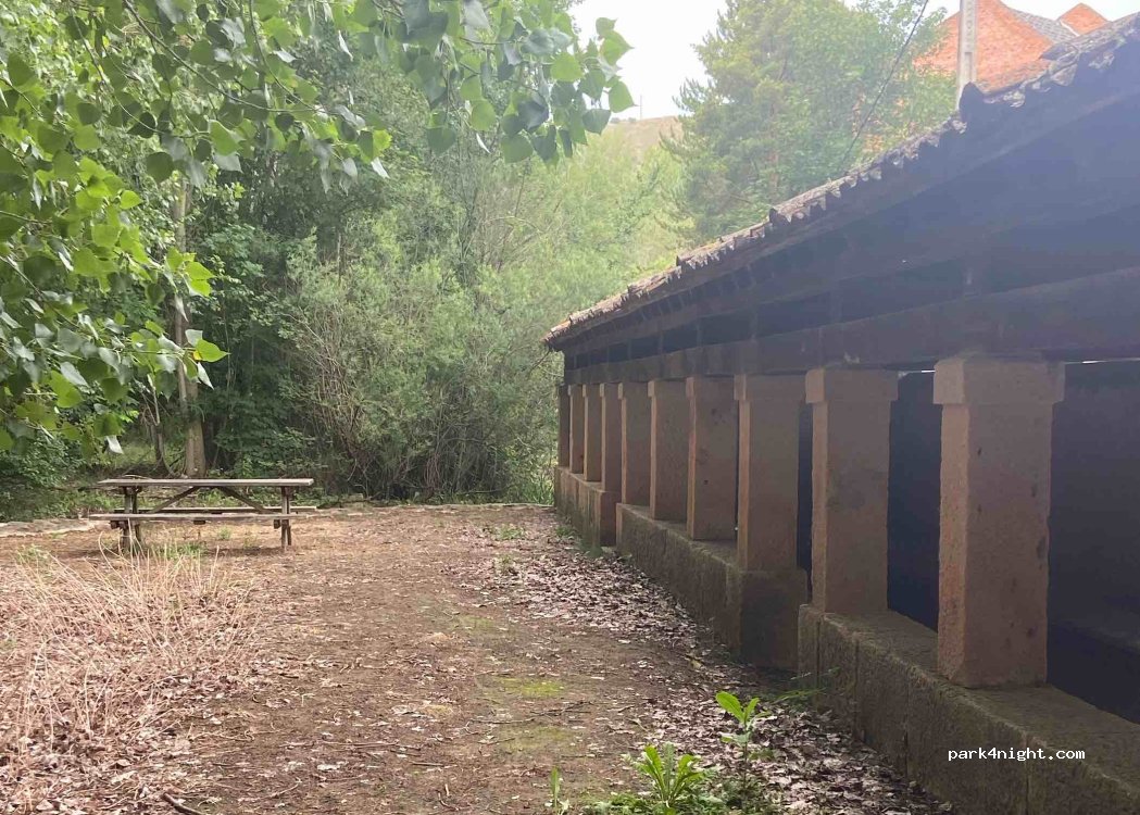 (40300) Sepúlveda - 1 Plaza Lavadero — foto