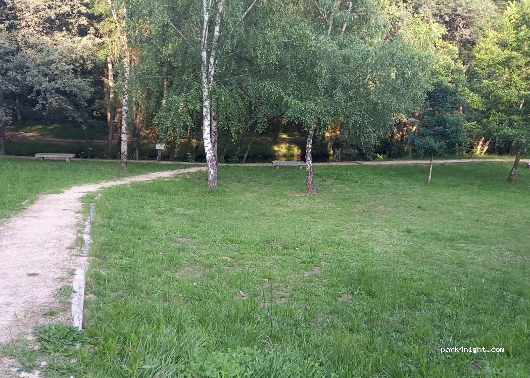 (32703) Francos - Unnamed Road — foto