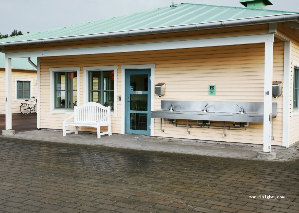 Parken Zoo Camping & Stugby — foto 2