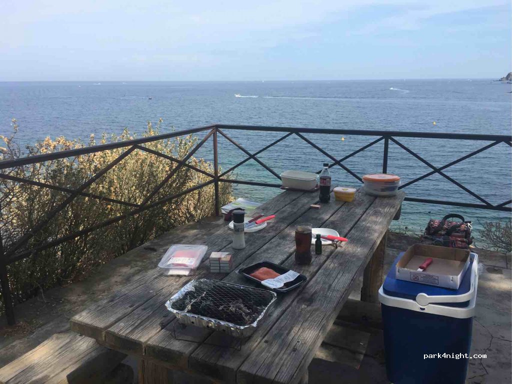 (66650) Banyuls-sur-Mer - 1542 Avenue du Général Koenig — foto 2