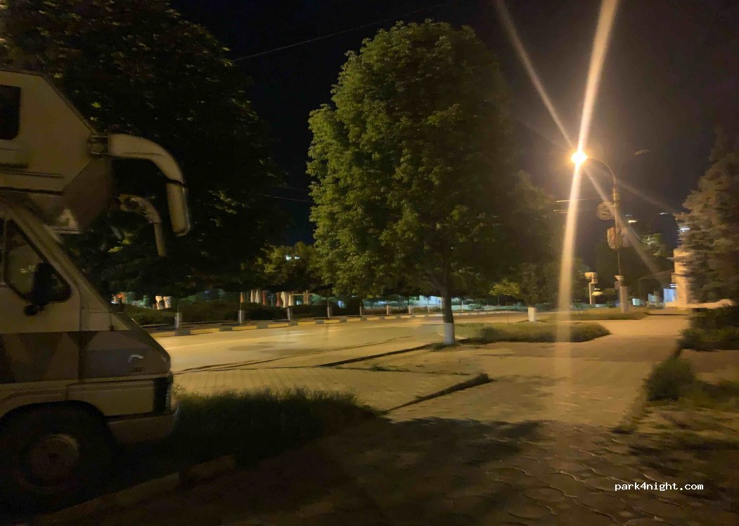 (4500) Dubăsari - 8 Strada Dzerjinschii — foto