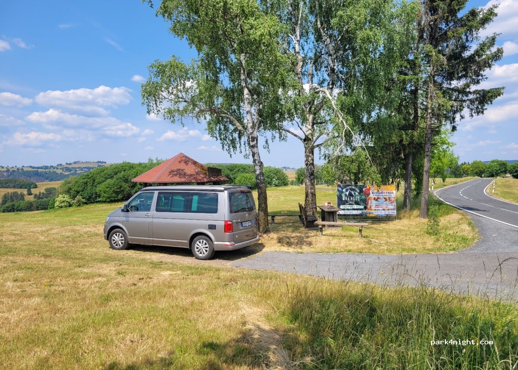 (98673) Eisfeld - 35 Ortsstraße — foto 2