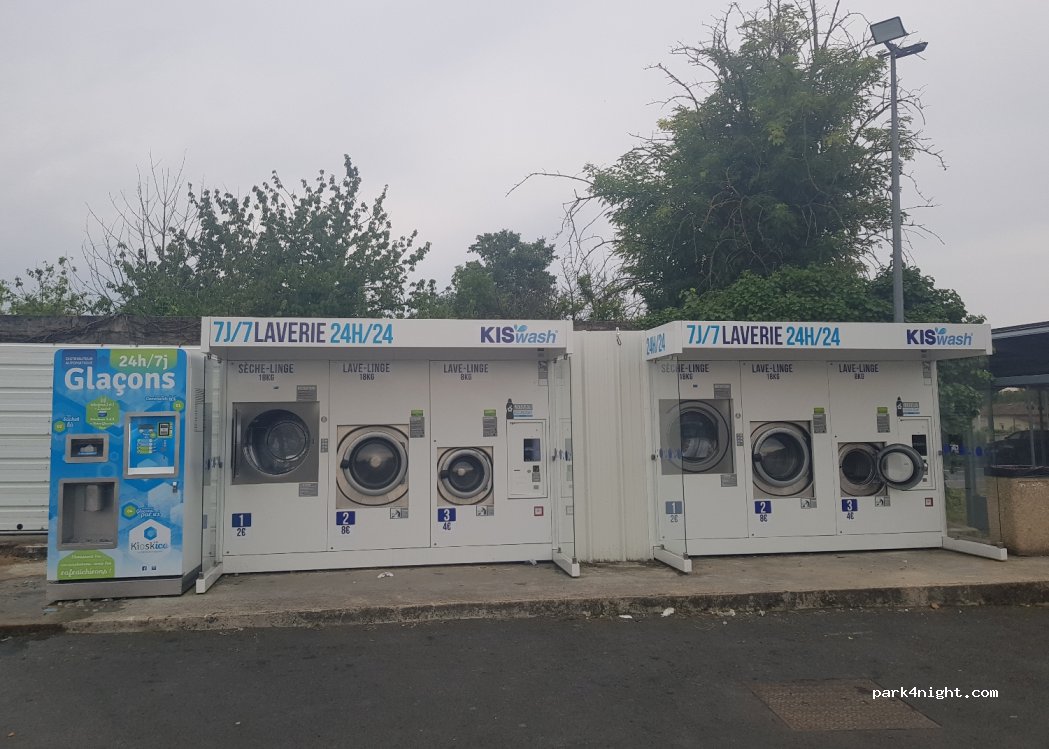 (33230) Coutras - 15 Rue Edouard Vaillant — foto