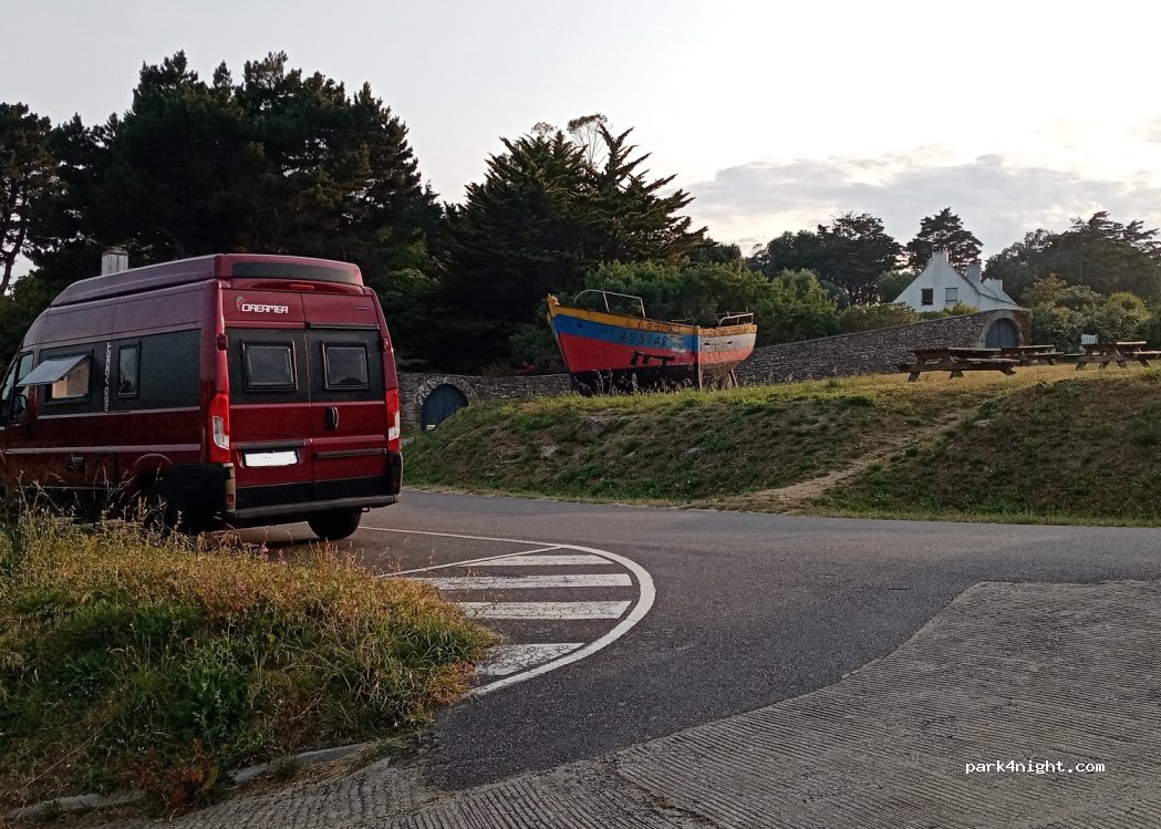 (56360) Sauzon - 177 Rue du Canon — foto