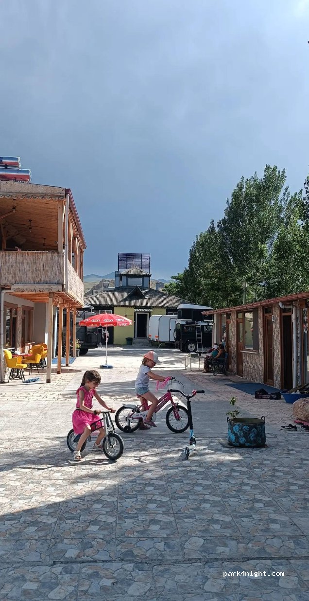ARK Hostel Camping Caravaning — foto 5