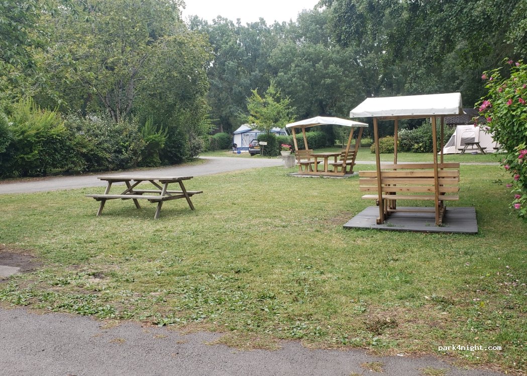 Camping du Port Caroline — foto 2