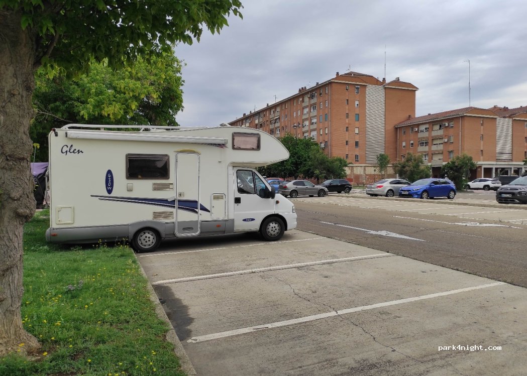 (50018) Zaragoza - 15 C. de Margarita Xirgu — foto