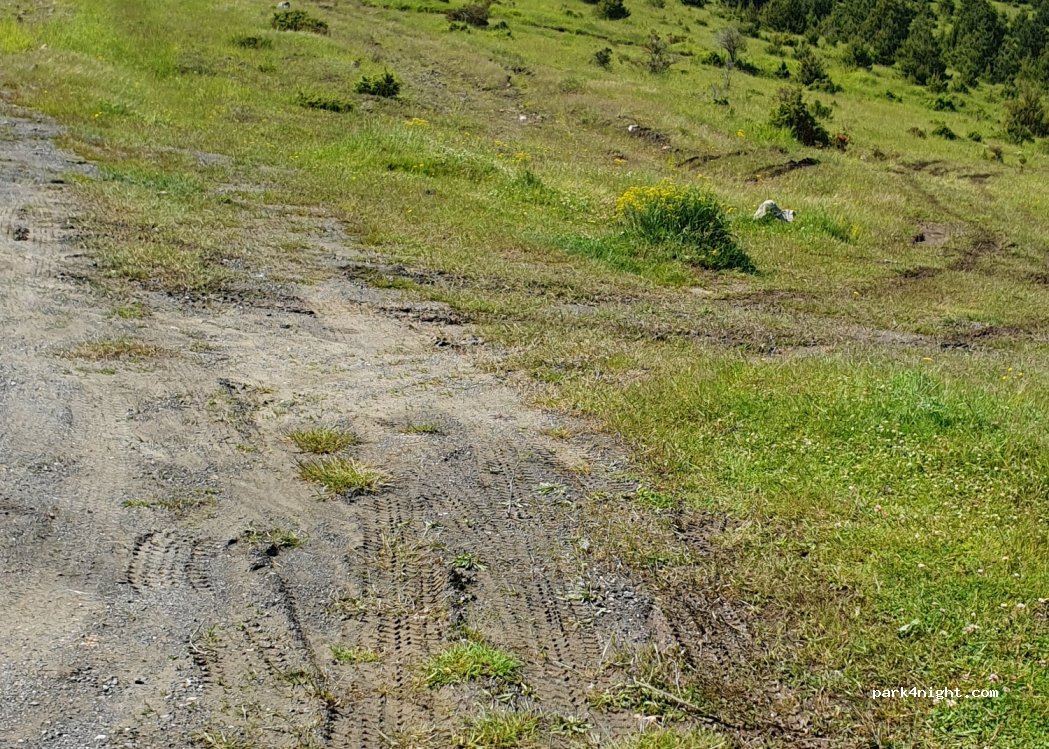 (7029) Voskopojë - Unnamed Road — foto