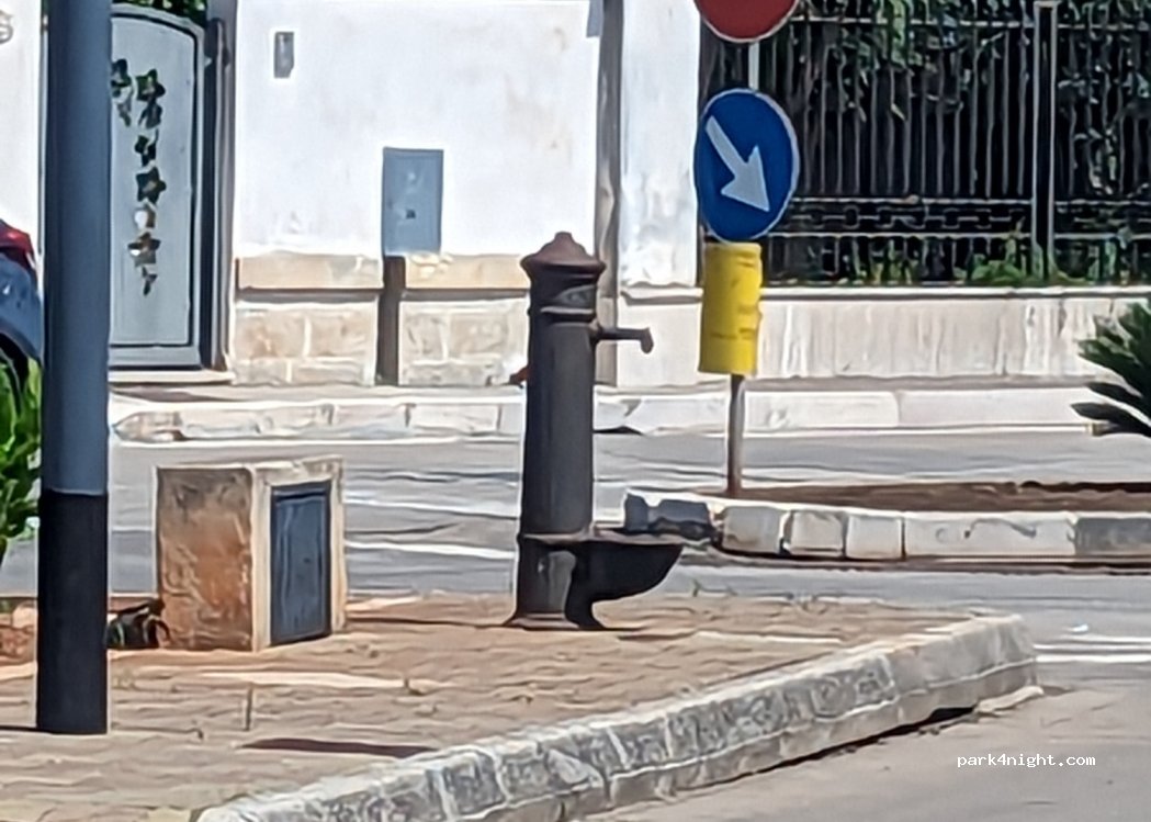 (73020) Cannole - 4 Piazza Giuseppe Garibaldi — foto