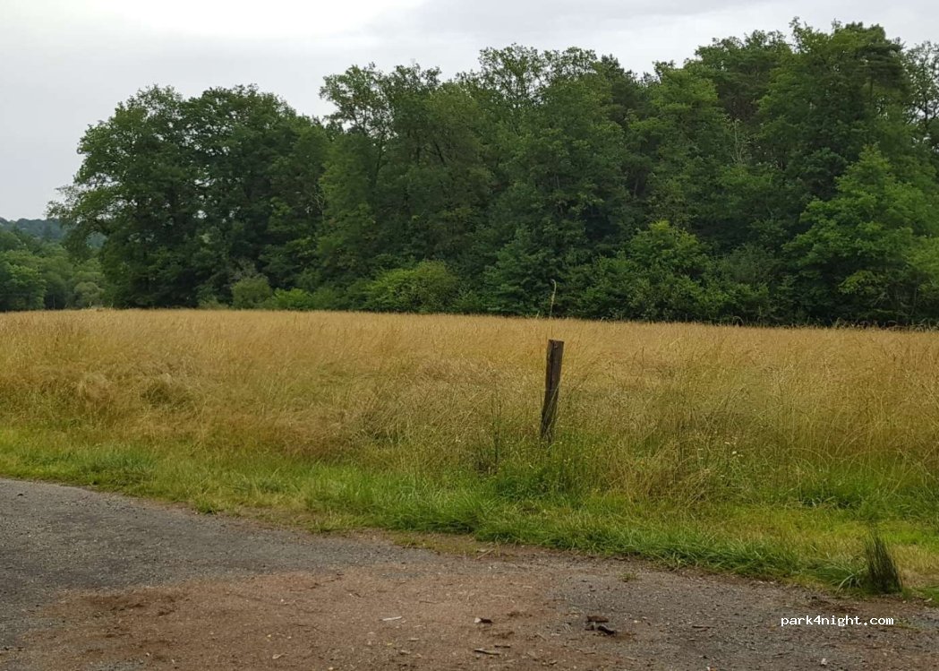 (24340) Mareuil en Périgord - D939 — foto 2
