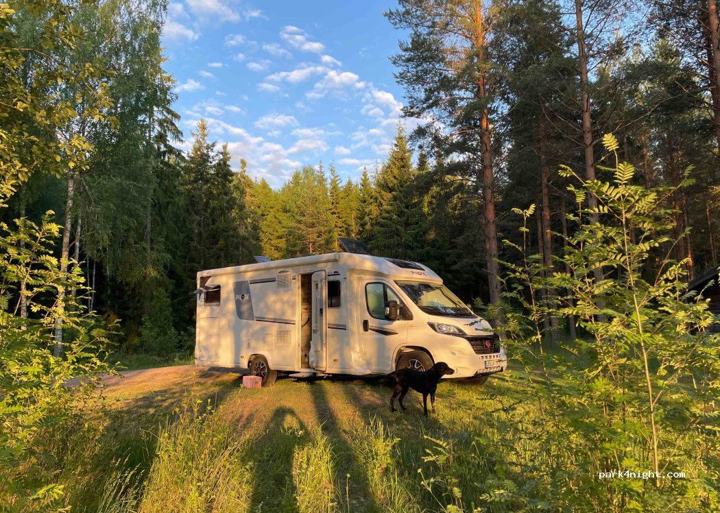 (590 14) Boxholm - Unnamed Road — foto