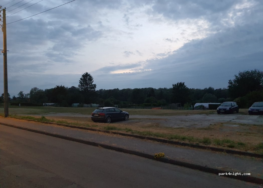 (80100) Abbeville - 67 Rue du Lieutenant Caron — foto 2
